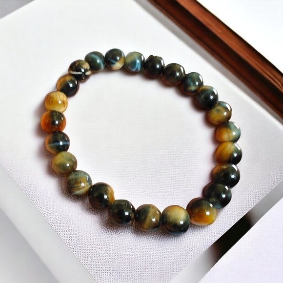 Golden Tiger Eye Bracelet - Unisex 8mm - Picture 4 of 6